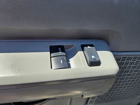 Used 2013 Ford E-250 and Econoline 250 w/ Commercial Cargo Van Pkg image 12