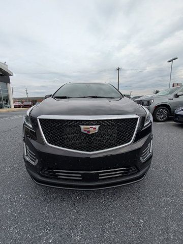 Used 2025 Cadillac XT5 Sportv w/ Technology Package AWD/4WD image 2
