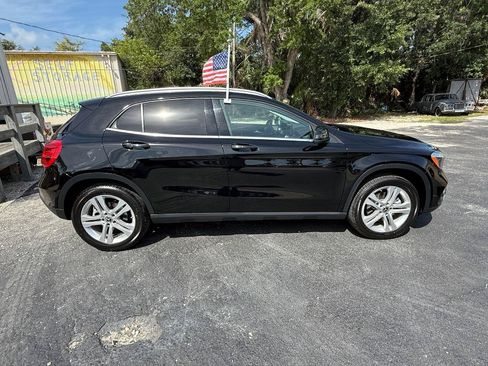 Used 2018 Mercedes-Benz GLA 250 4MATIC image 6