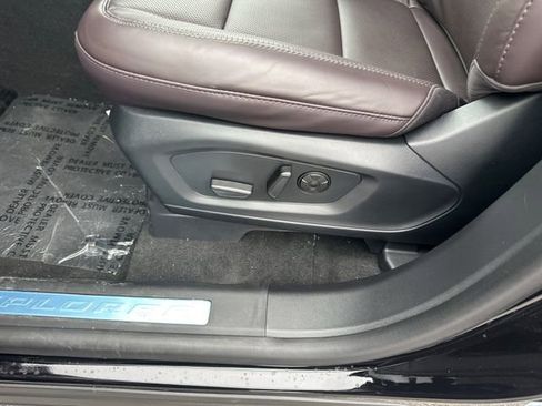 New 2026 Ford Explorer Platinum w/ LUX Leather Package image 25