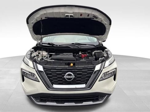 Used 2023 Nissan Rogue SL image 34