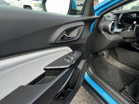 New 2026 Chevrolet Trax LT w/ LT Convenience Package image 12