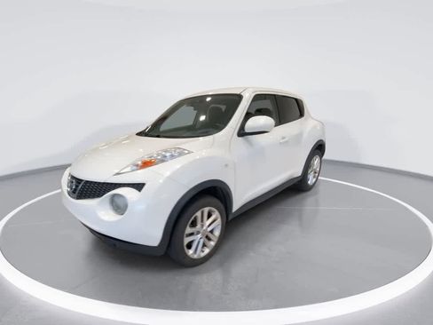 Used 2013 Nissan Juke SV AWD/4WD image 4