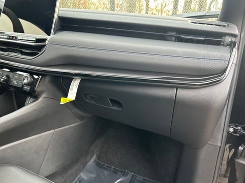 New 2026 Jeep Compass Limited image 30