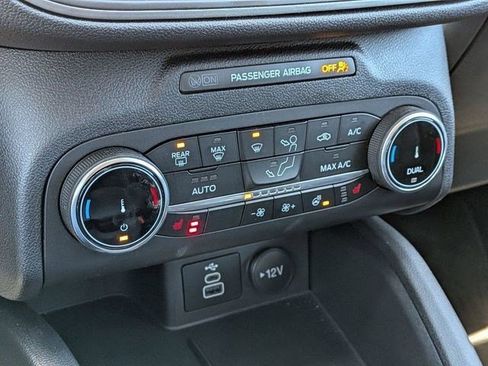 Used 2025 Ford Escape Active w/ Cold Weather Package AWD/4WD image 24