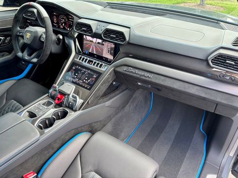 Used 2024 Lamborghini Urus Performante image 24