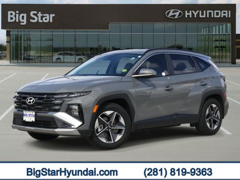 Used 2025 Hyundai Tucson SEL FWD image 1