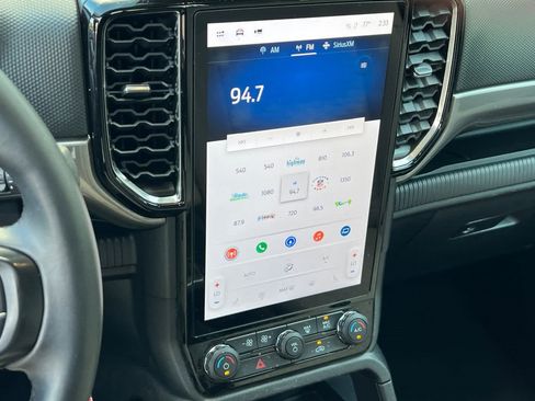 Certified 2024 Ford Ranger XLT w/ Equipment Group 301A High image 18