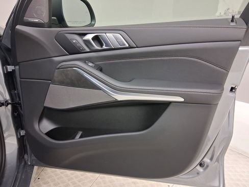 New 2026 BMW X7 xDrive40i image 29