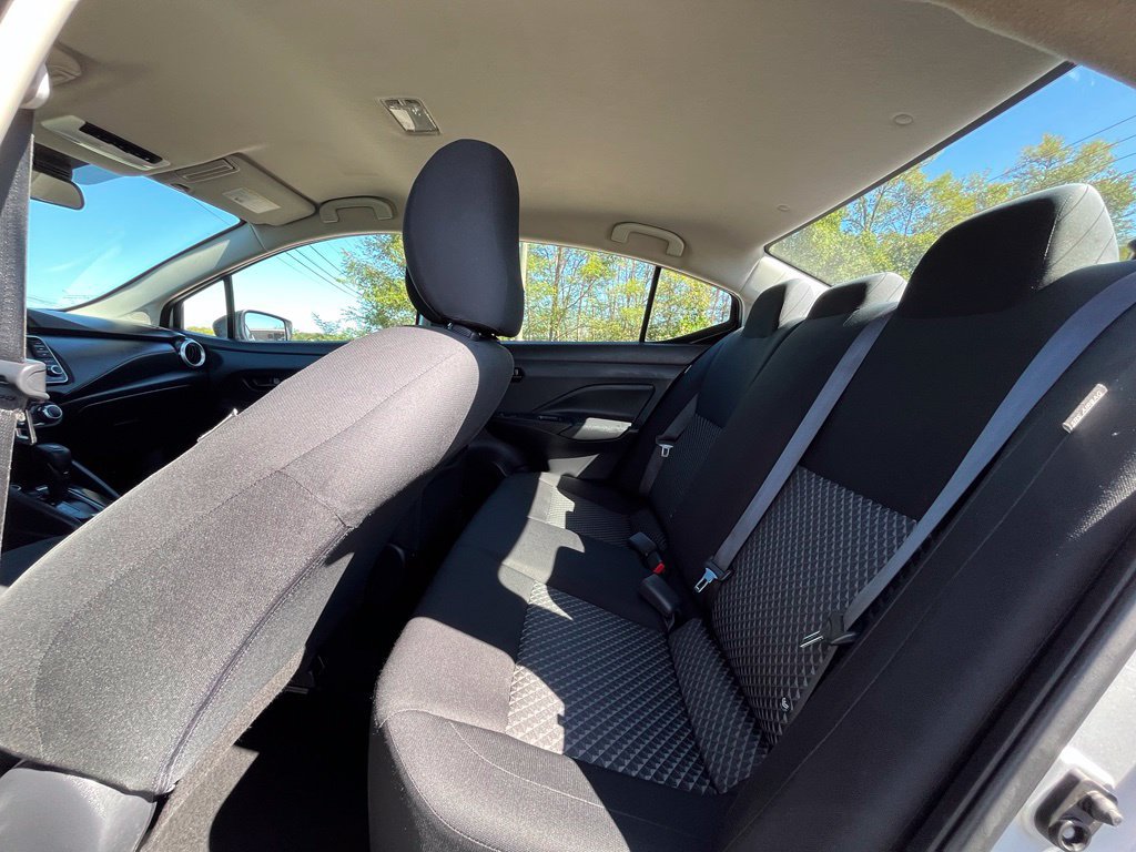 Used 2020 Nissan Versa S FWD image 27