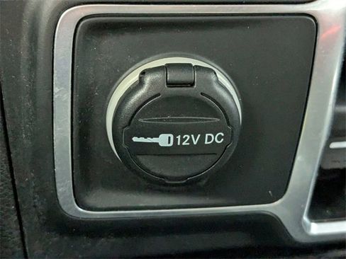 Used 2018 Jeep Wrangler Unlimited Sport S image 31