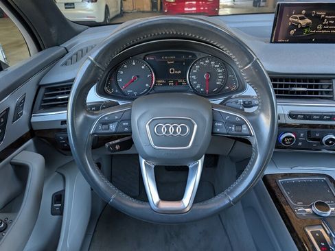 Used 2019 Audi Q7 2.0T Premium w/ Convenience Package AWD/4WD image 18