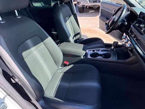 Used 2022 Honda Civic Sport image 28