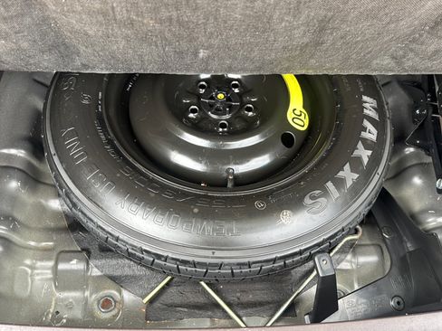 Used 2013 Hyundai Tucson GL image 22