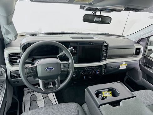 New 2026 Ford F250 XLT w/ XLT Premium Package image 29