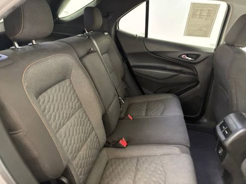 Used 2020 Chevrolet Equinox LT image 16