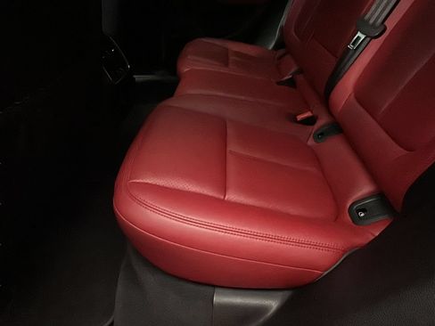 Used 2018 Porsche Macan S AWD/4WD image 14