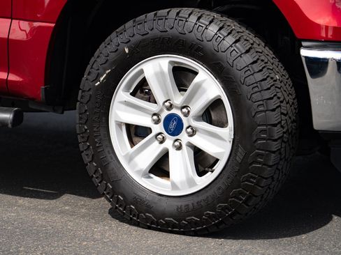 Used 2016 Ford F150 XLT w/ Trailer Tow Package image 7