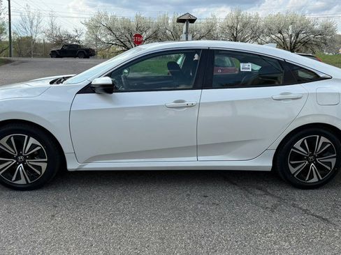 Used 2017 Honda Civic EX-T image 13