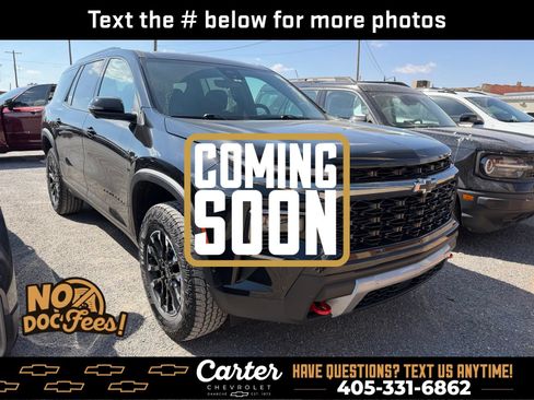 Used 2025 Chevrolet Traverse Z71 w/ Enhanced Driving Package AWD/4WD image 1