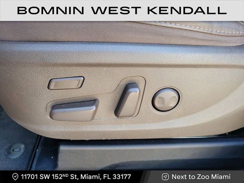 Used 2020 Kia Telluride SX w/ Towing Package image 13