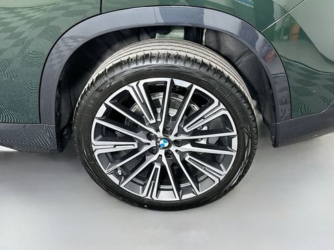 Used 2025 BMW X1 xDrive28i w/ Premium Package image 23
