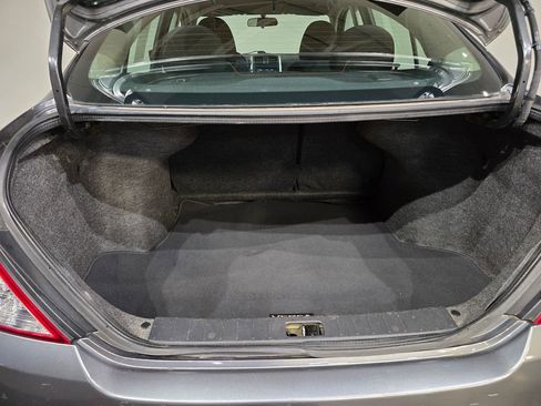 Used 2018 Nissan Versa SV image 30