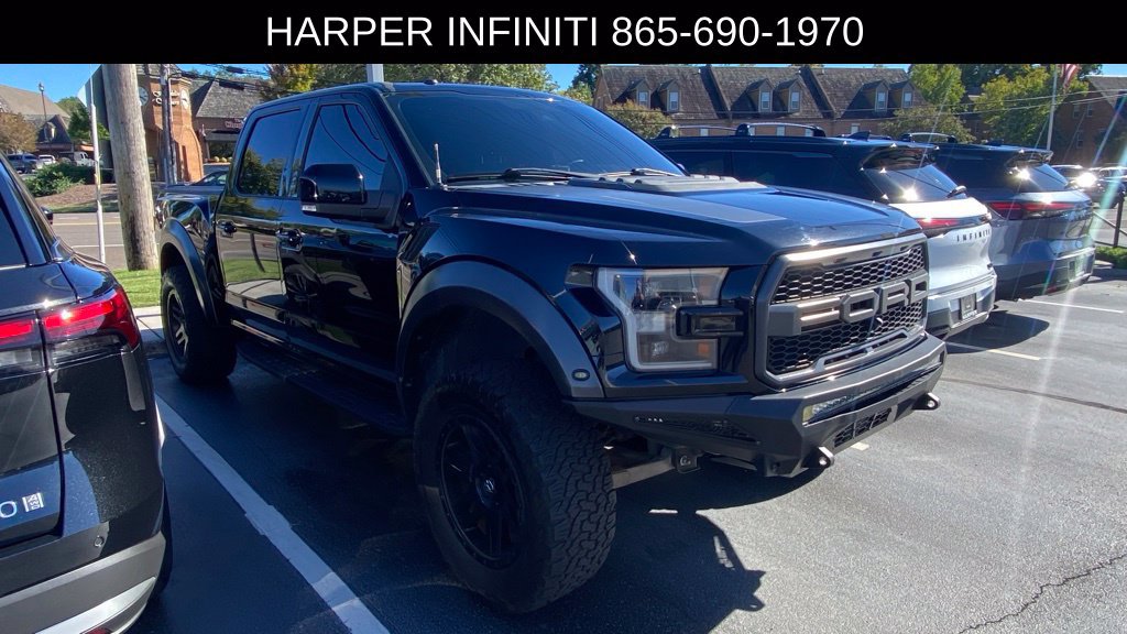 Used 2017 Ford F150 Raptor w/ Equipment Group 802A Luxury AWD/4WD image 4