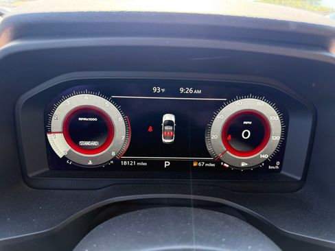 Used 2024 Nissan Rogue Platinum w/ Platinum Premium Package FWD image 16
