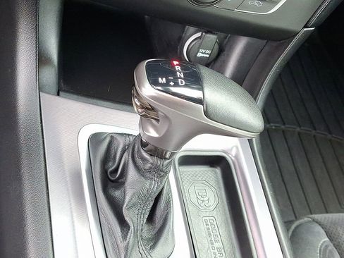 Certified 2019 Dodge Charger Scat Pack w/ Plus Group image 22