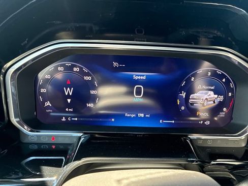 New 2026 Chevrolet Silverado 1500 RST AWD/4WD image 18