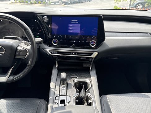 Used 2024 Lexus RX 350 w/ Convenience Package AWD/4WD image 31