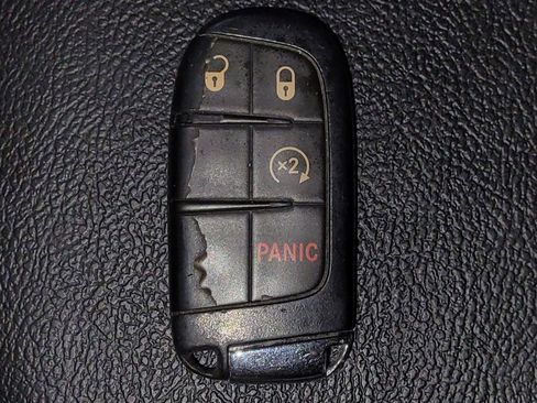 Used 2021 Jeep Compass Latitude w/ Driver Assistance Group FWD image 32