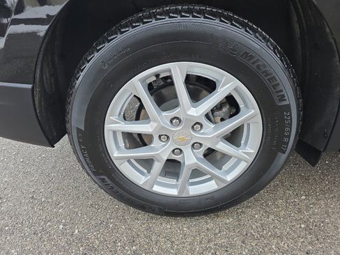Used 2024 Chevrolet Equinox LT image 12