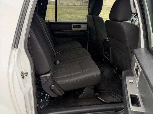 Used 2017 Ford Expedition EL XLT image 13