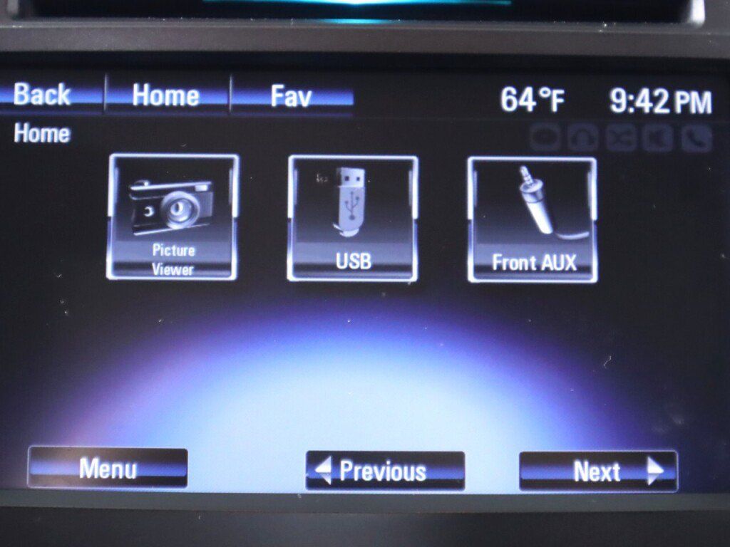 Used 2015 Chevrolet Traverse LS FWD image 18