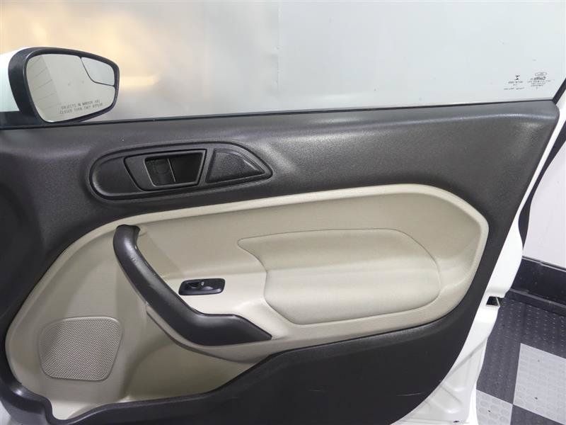 Used 2019 Ford Fiesta SE FWD image 17