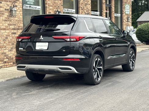 Used 2022 Mitsubishi Outlander SE image 5