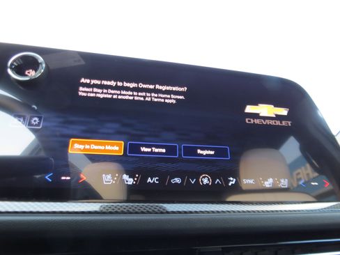 New 2026 Chevrolet Traverse High Country FWD image 24