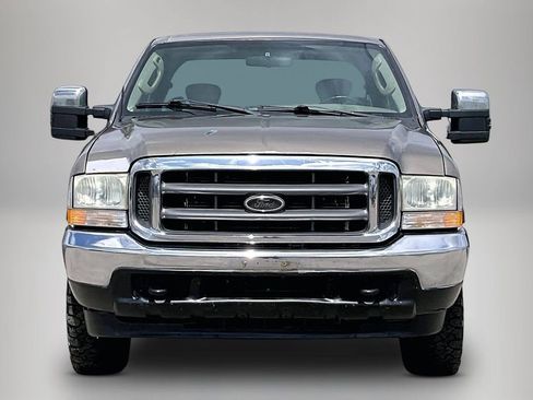 Used 2003 Ford F250 XL RWD image 3