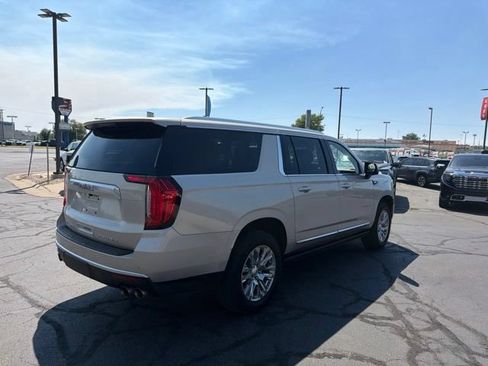 Used 2022 GMC Yukon XL Denali w/ Max Trailering Package AWD/4WD image 7