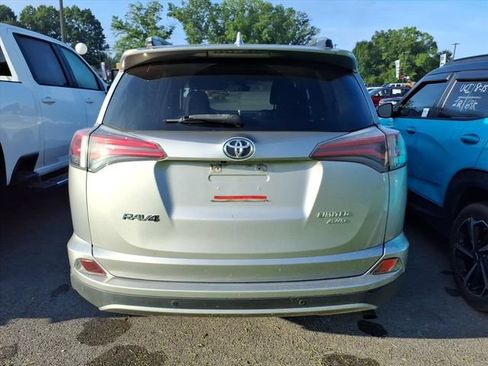 Used 2017 Toyota RAV4 Limited AWD/4WD image 7