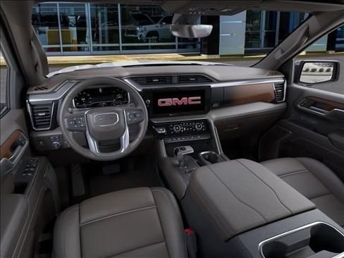New 2026 GMC Sierra 1500 Denali w/ Denali Reserve Package AWD/4WD image 15