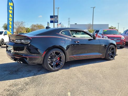Used 2023 Chevrolet Camaro SS image 7