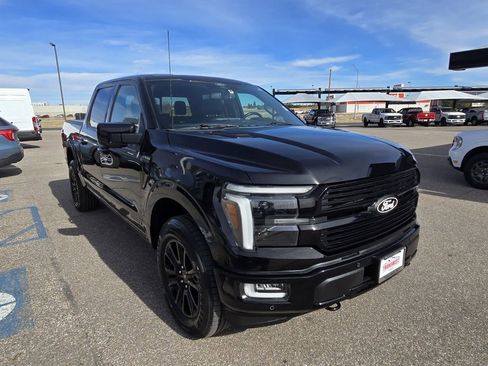 Used 2024 Ford F150 Platinum image 7