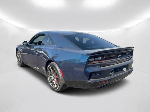 Used 2024 Dodge Charger Daytona Scat Pack w/ Plus Group AWD/4WD image 8