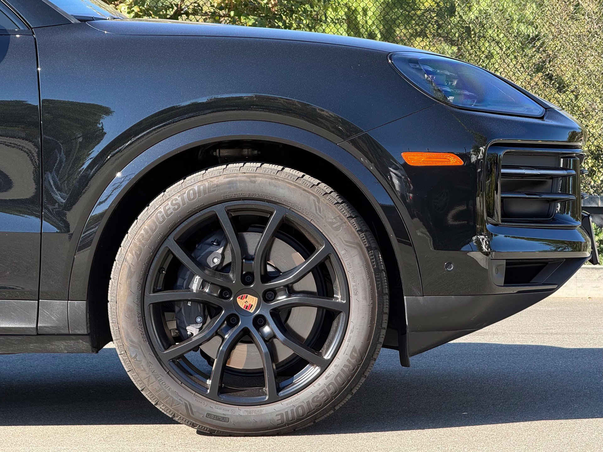 Used 2026 Porsche Cayenne AWD/4WD image 12