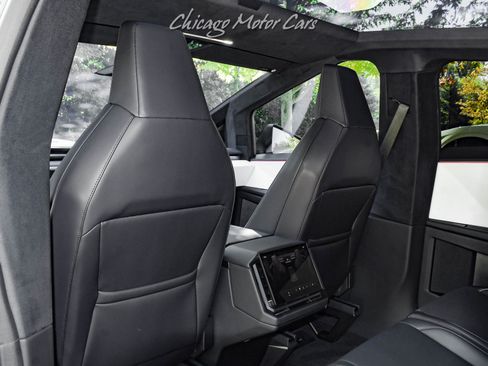 Used 2024 Tesla Cybertruck Cyberbeast image 20