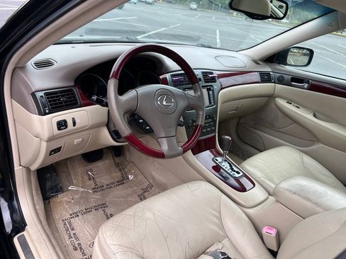 Used 2004 Lexus ES 330 FWD image 10