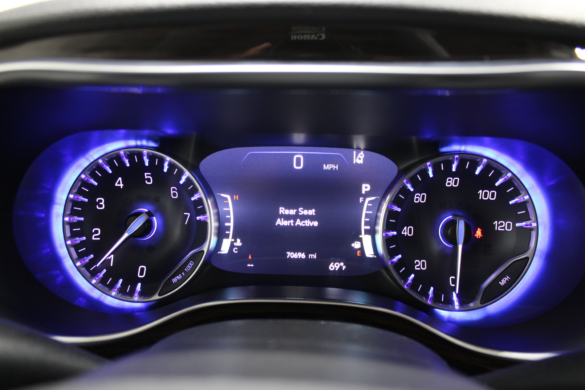 Used 2023 Chrysler Pacifica Limited FWD image 33
